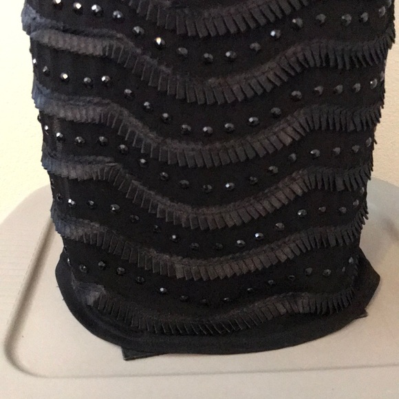 Black ruffle dress - Picture 3 of 8